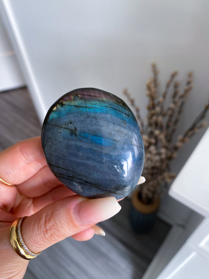 Tiger Blood Labradorite Palm