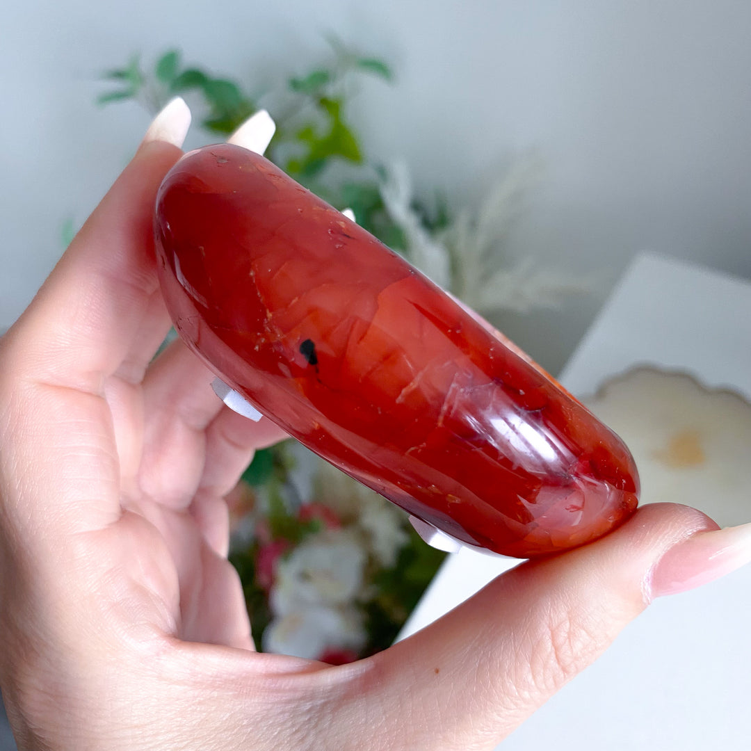Small Carnelian Bowl w/ Druze 