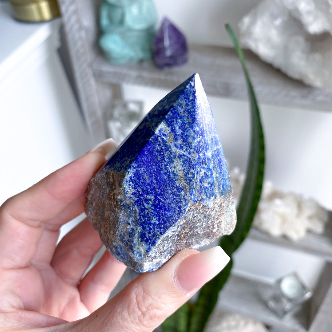 Large Lapis Lazuli Top Polish Point 