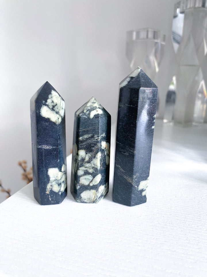 Chrysanthemum Quartz - Imperfect Tower