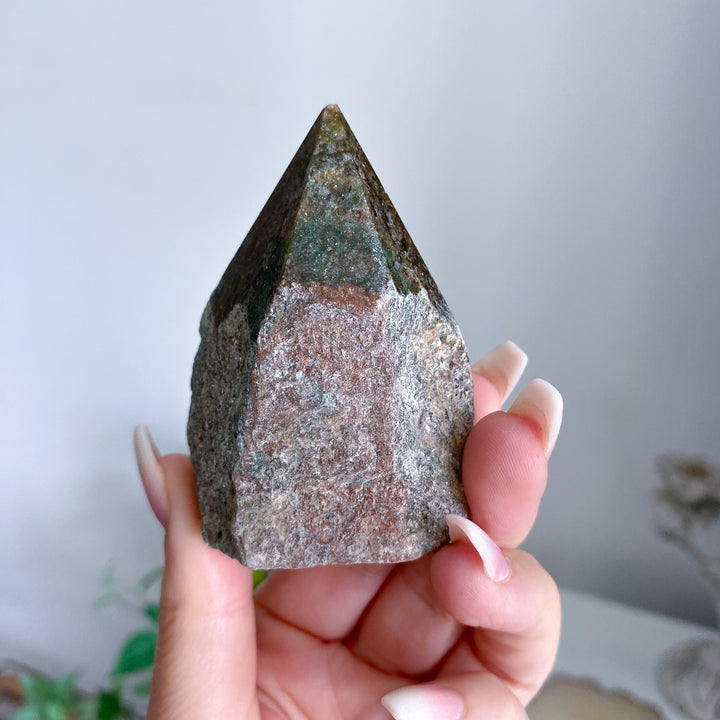 Green Aventurine Top Polish Point 