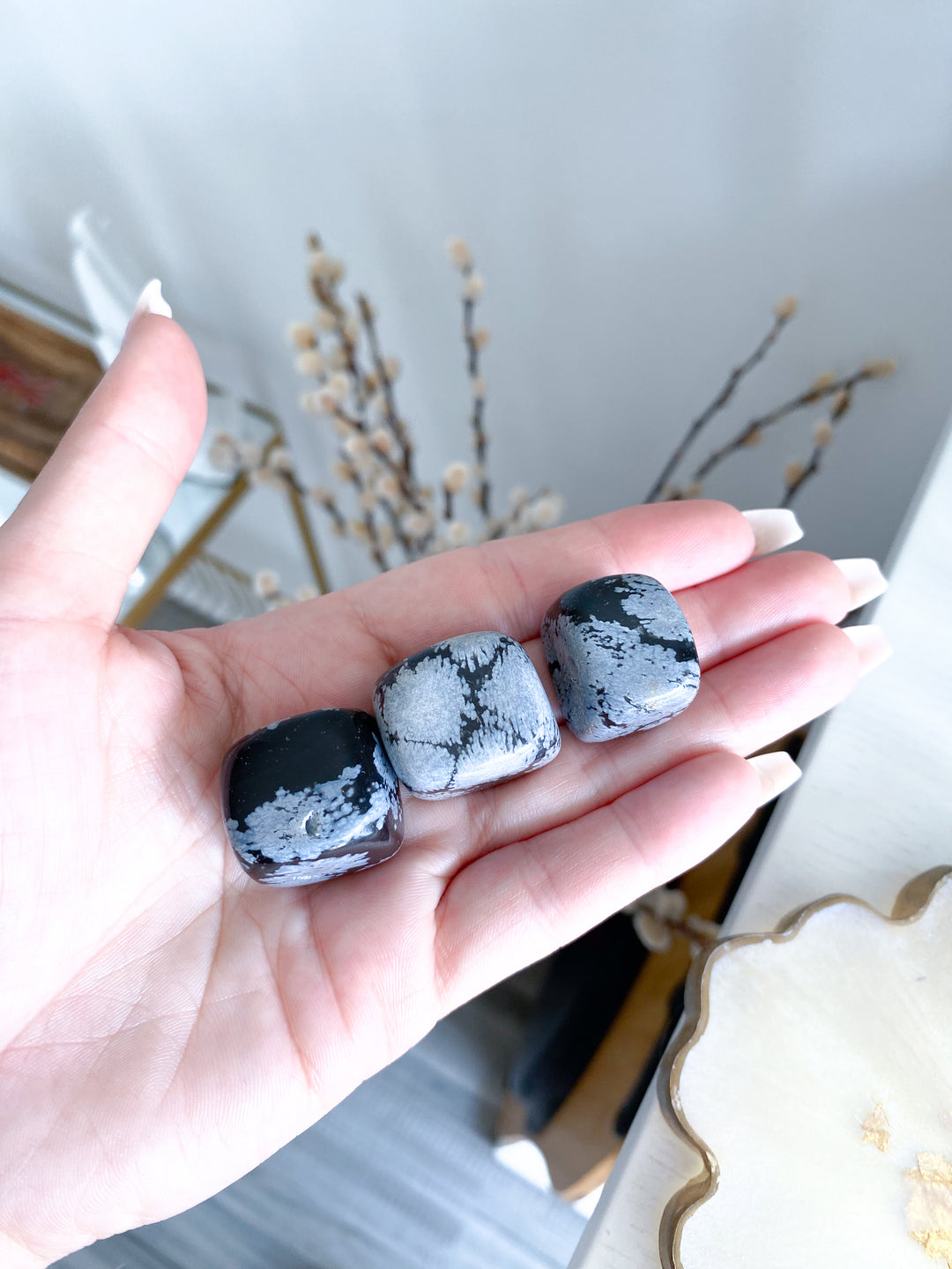 Snowflake Obsidian Tumble Cube