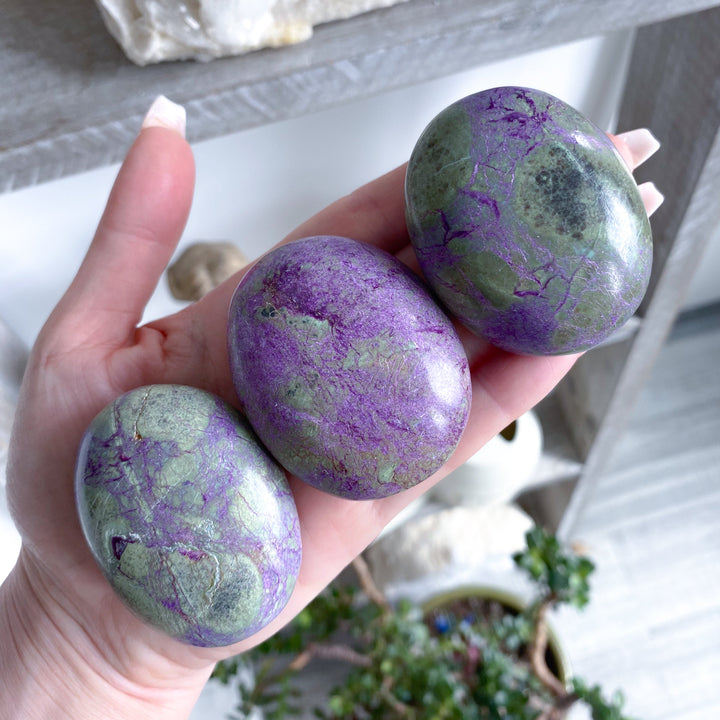 Stichtite Palm Stone