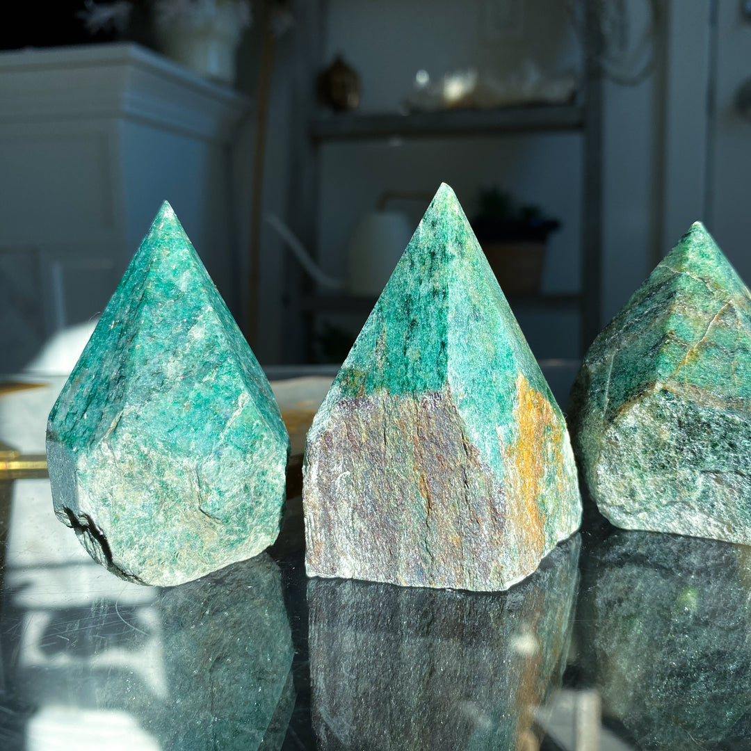 ABUNDANCE: Green Aventurine Point