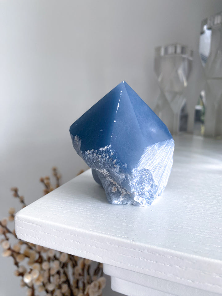 Unique Angelite Top Polish Point #9