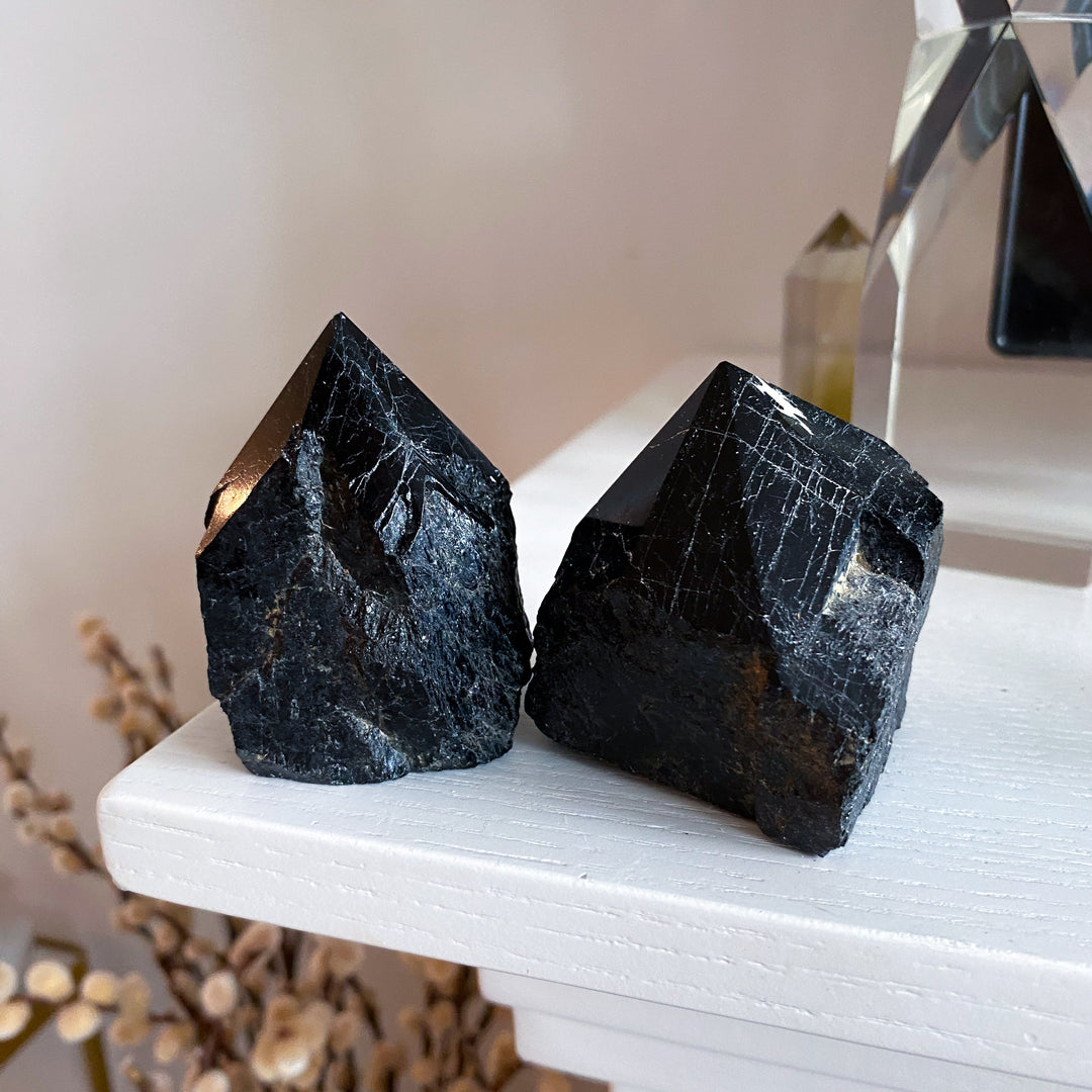 Shiny Black Tourmaline Top Polish Point