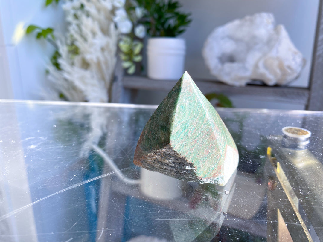 Green Aventurine Top Polish Point #10 - Get Exact Item