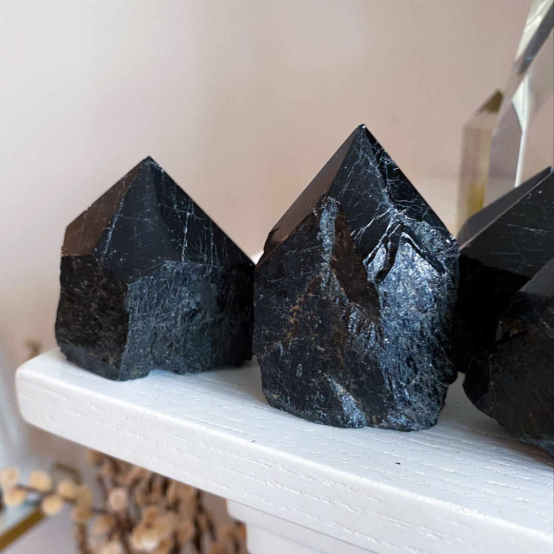 Shiny Black Tourmaline Top Polish Point