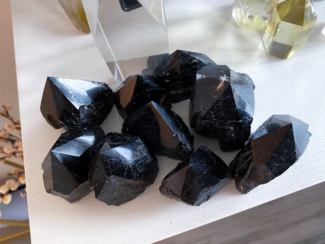 Shiny Black Tourmaline Top Polish Point