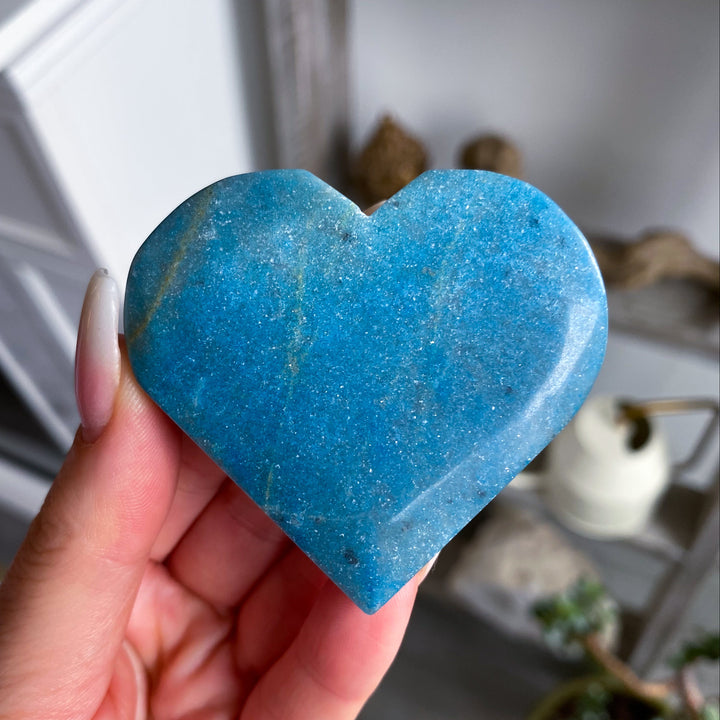 Large Trolleite Heart Carving #1