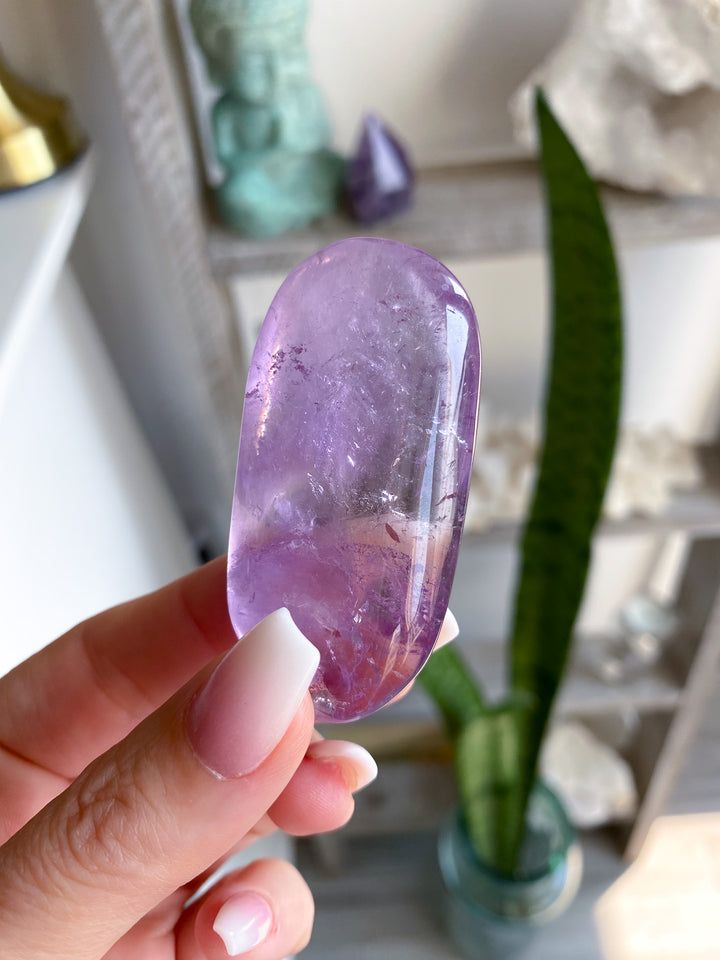 Small Amethyst Palm Stone 