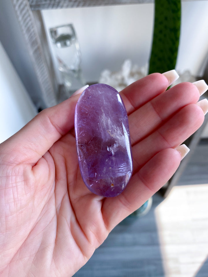Small Amethyst Palm Stone 