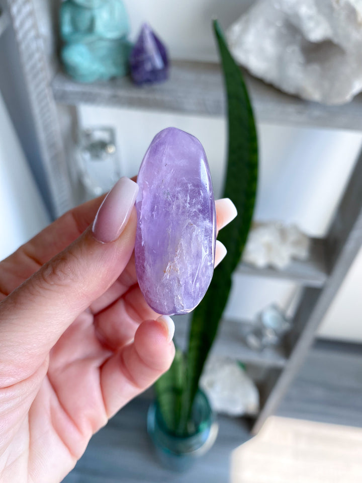 Small Amethyst Palm Stone 