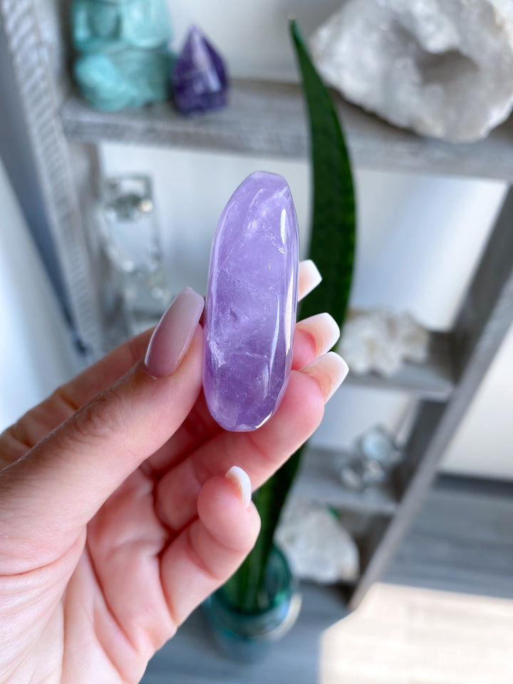 Small Amethyst Palm Stone 