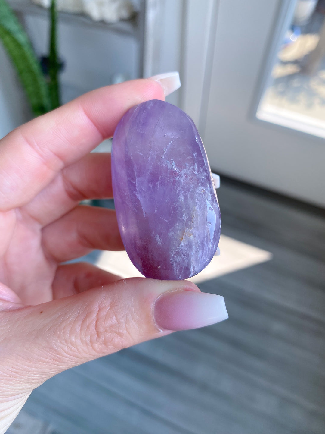 Small Amethyst Palm Stone 