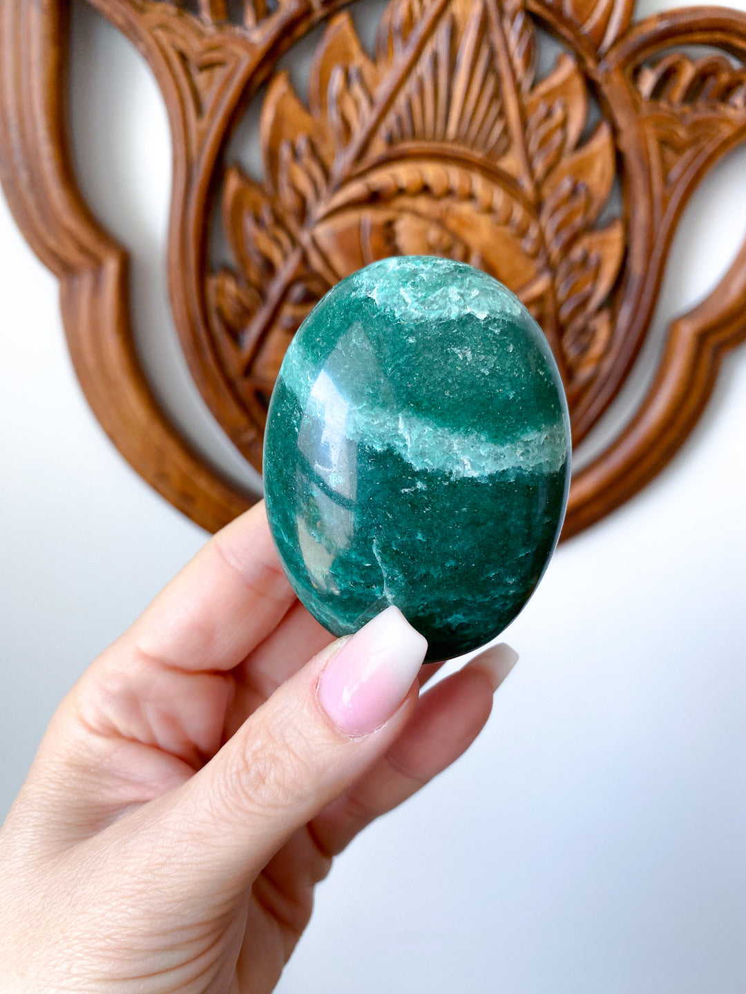Bright Green Aventurine Palm Stone #4