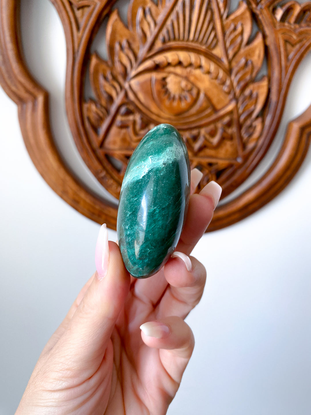 Bright Green Aventurine Palm Stone #4