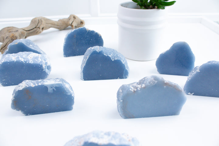 DREAMY Angelite Slice
