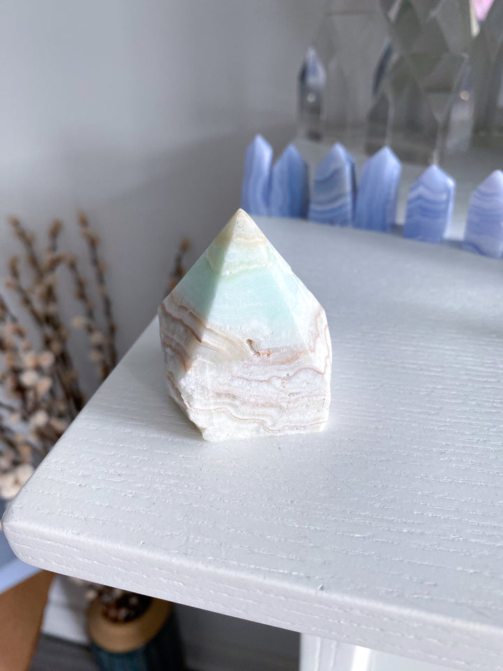 Small Caribbean Calcite Point Top Polish