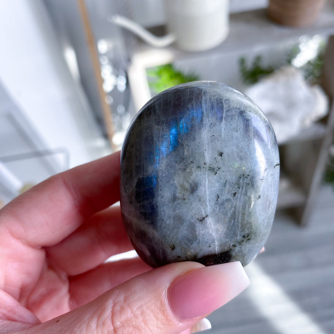 FLASHY Sunset Labradorite Palm Stone - Get Exact Stone