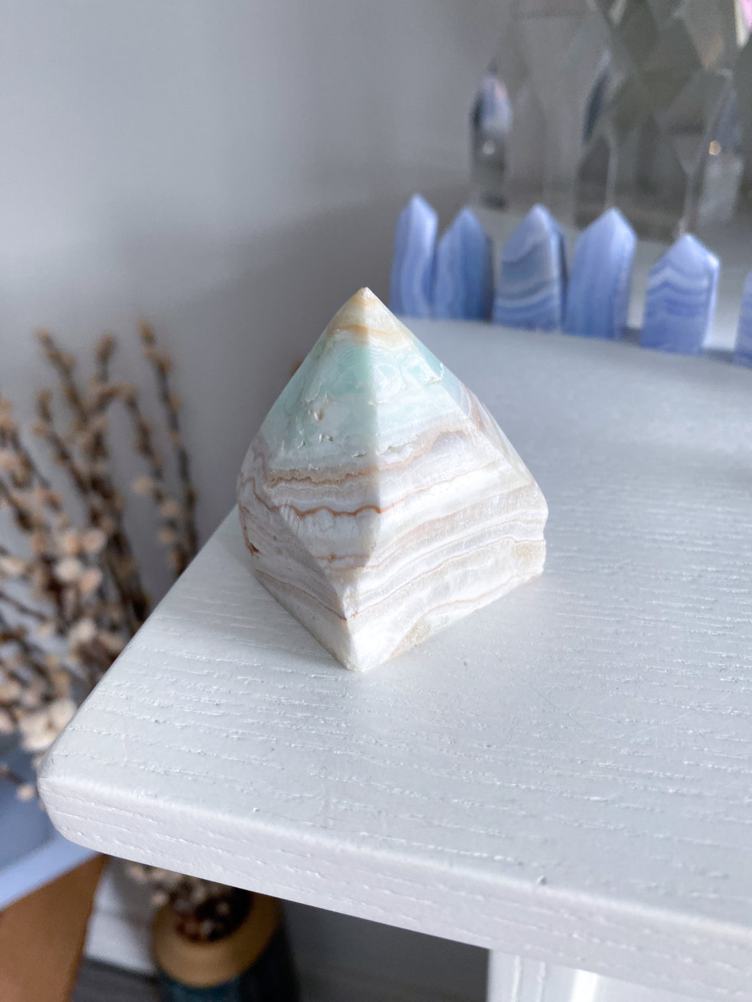 Small Caribbean Calcite Point Top Polish