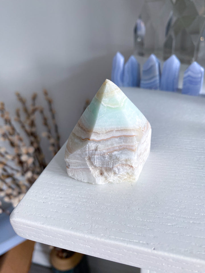 Small Caribbean Calcite Point Top Polish