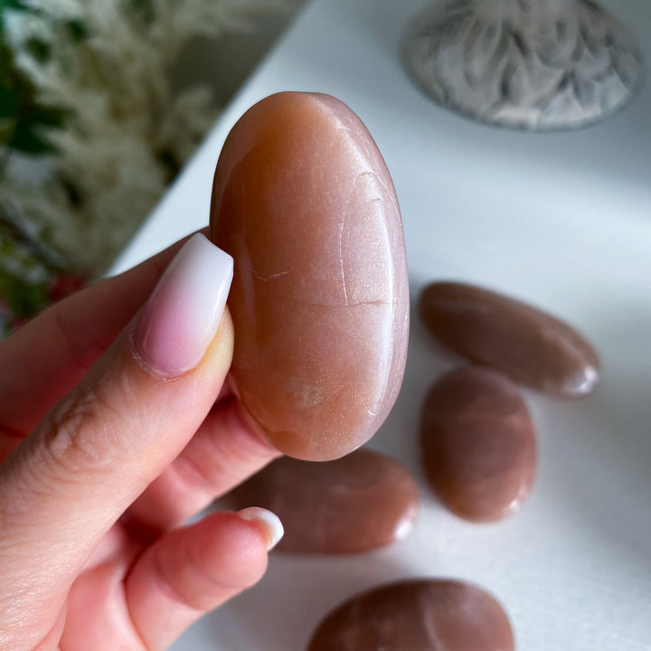 Small Flashy Peach Moonstone Palm