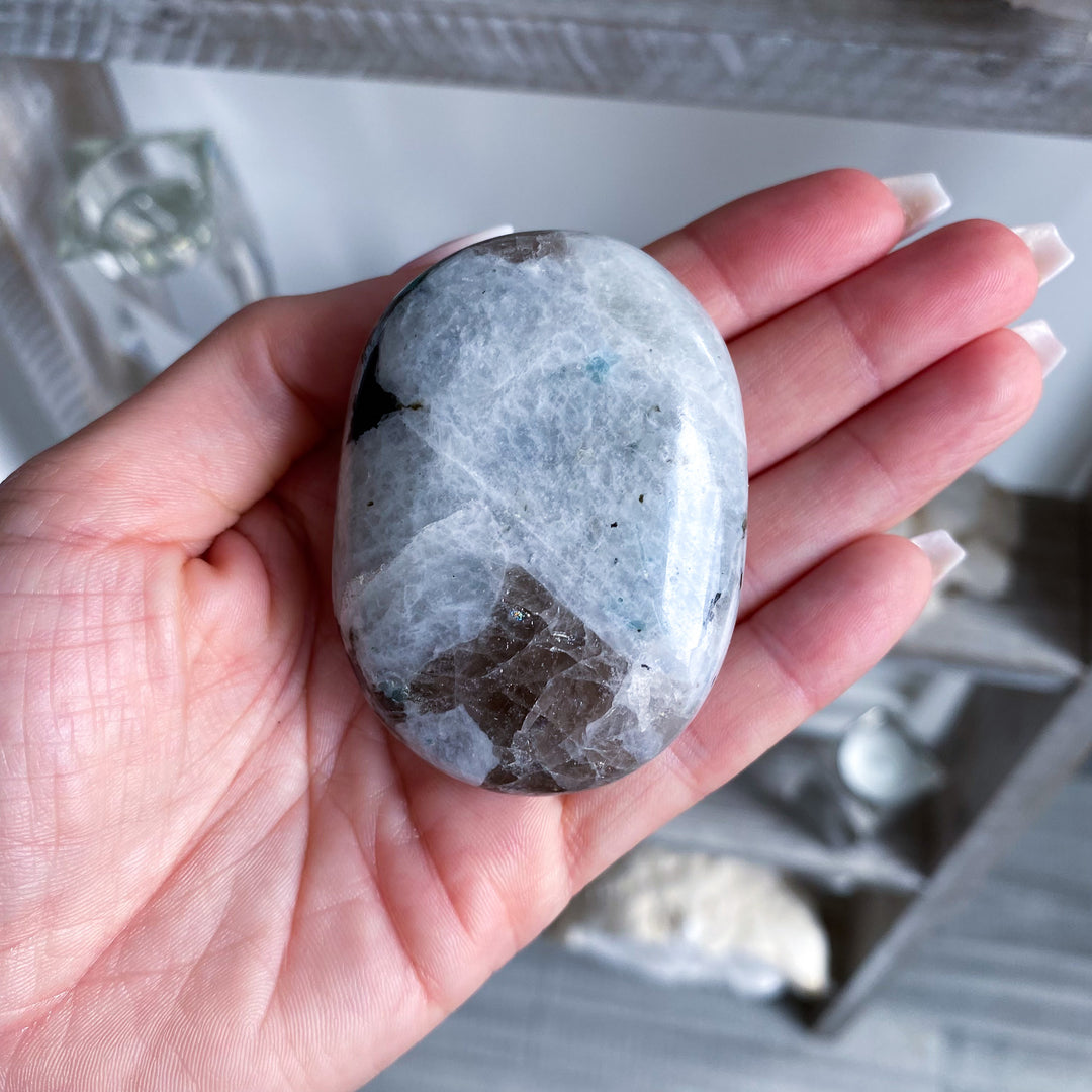Rainbow Moonstone Palm 