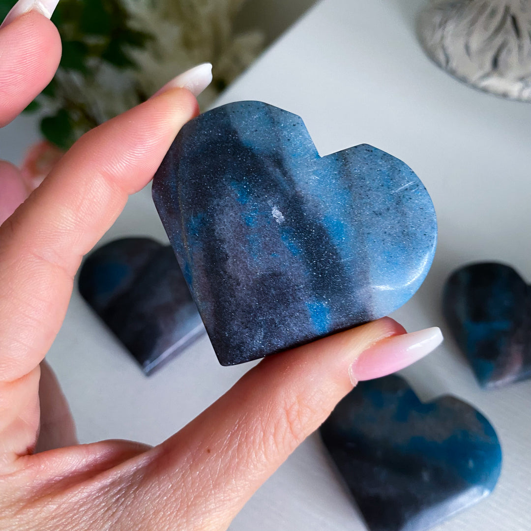 Dark Trolleite Heart Carving