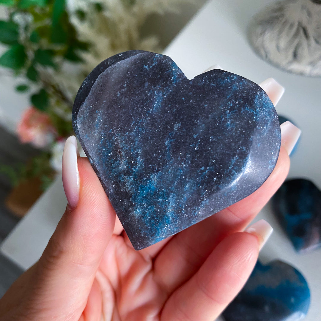 Dark Trolleite Heart Carving