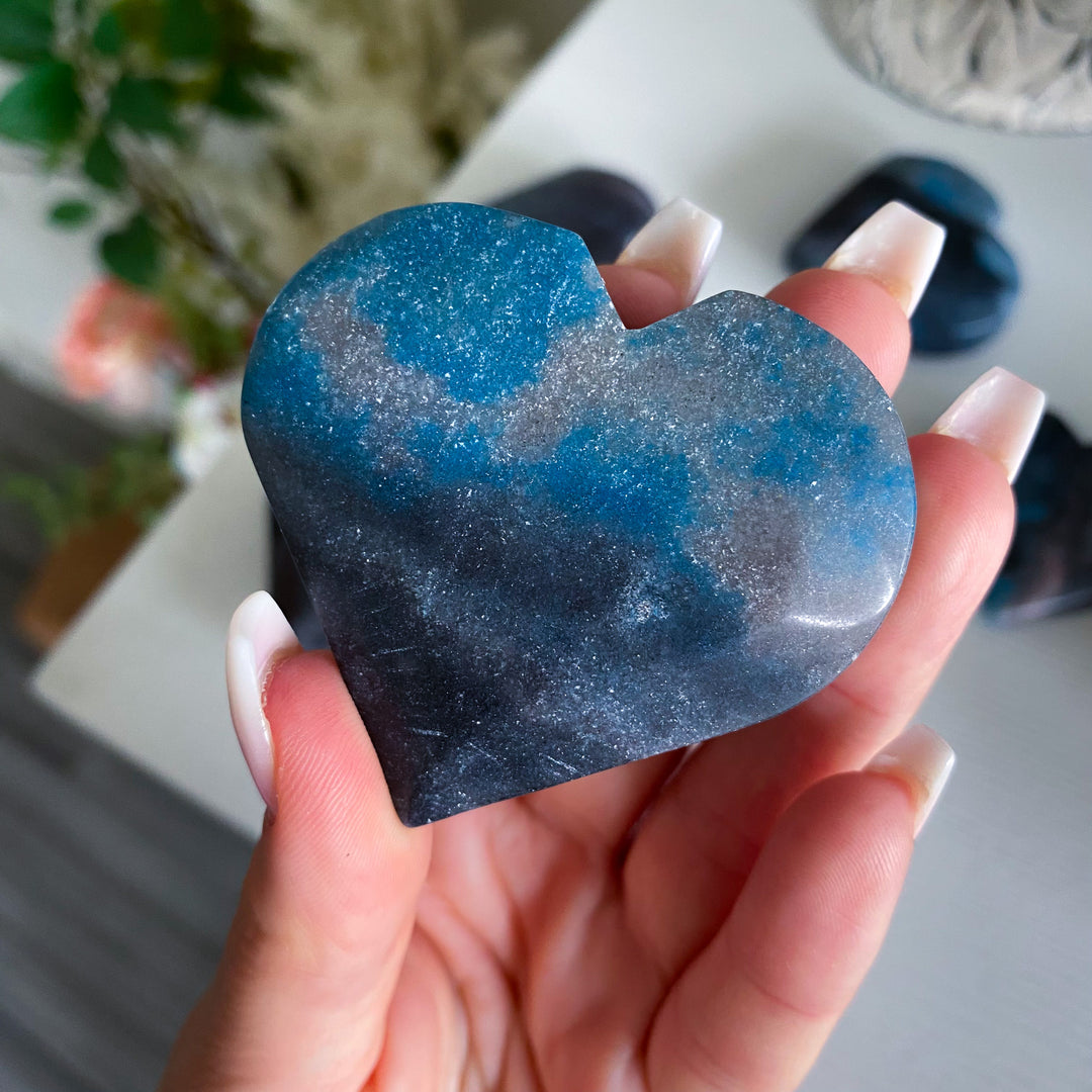 Dark Trolleite Heart Carving