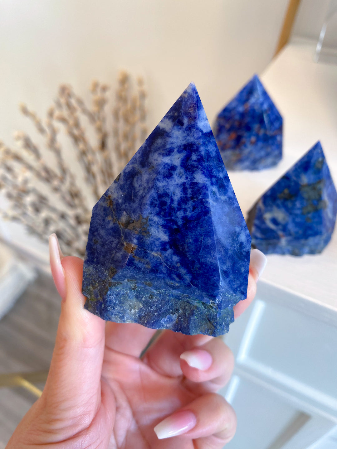 Standard Sodalite Top Polish Point