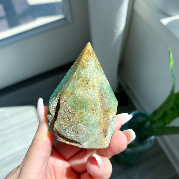Green Aventurine Top Polish Point 