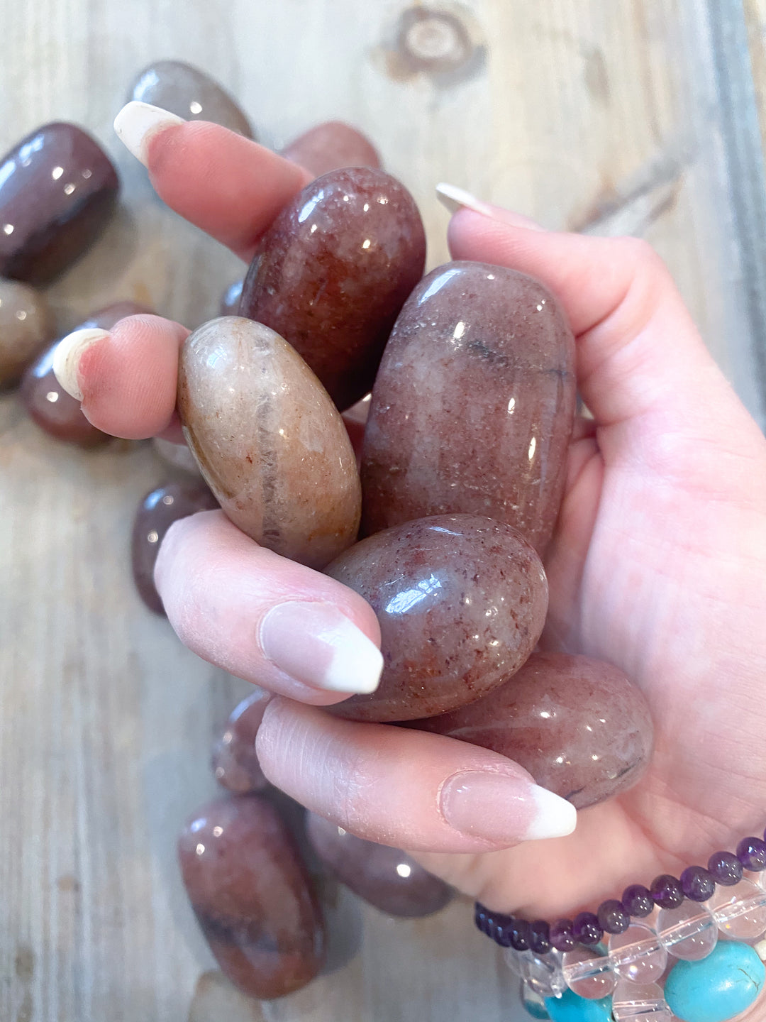 Strawberry Quartz Pebble Stone