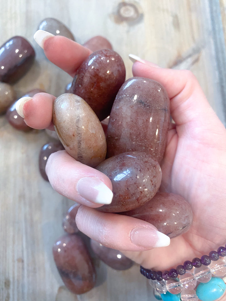 Strawberry Quartz Pebble Stone