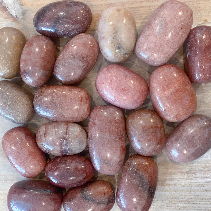 Strawberry Quartz Pebble Stone