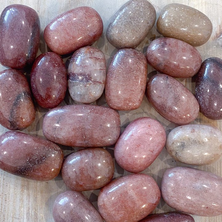 Strawberry Quartz Pebble Stone