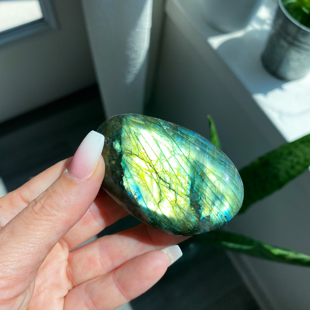 Flashy Labradorite Palm Stone 