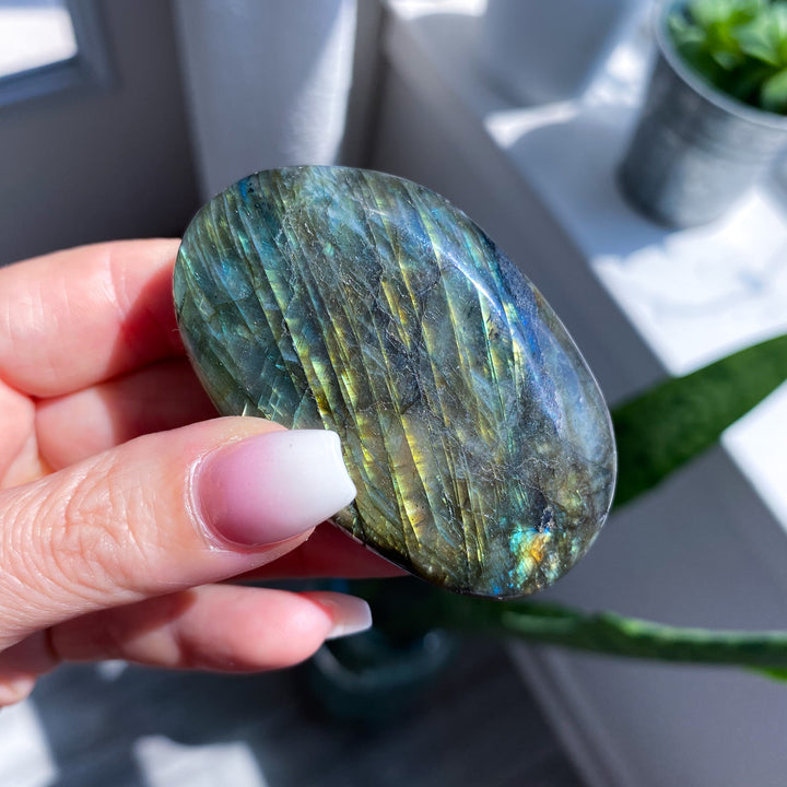 Flashy Labradorite Palm Stone 