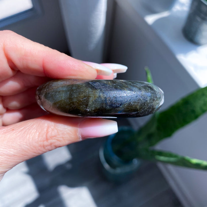 Flashy Labradorite Palm Stone 