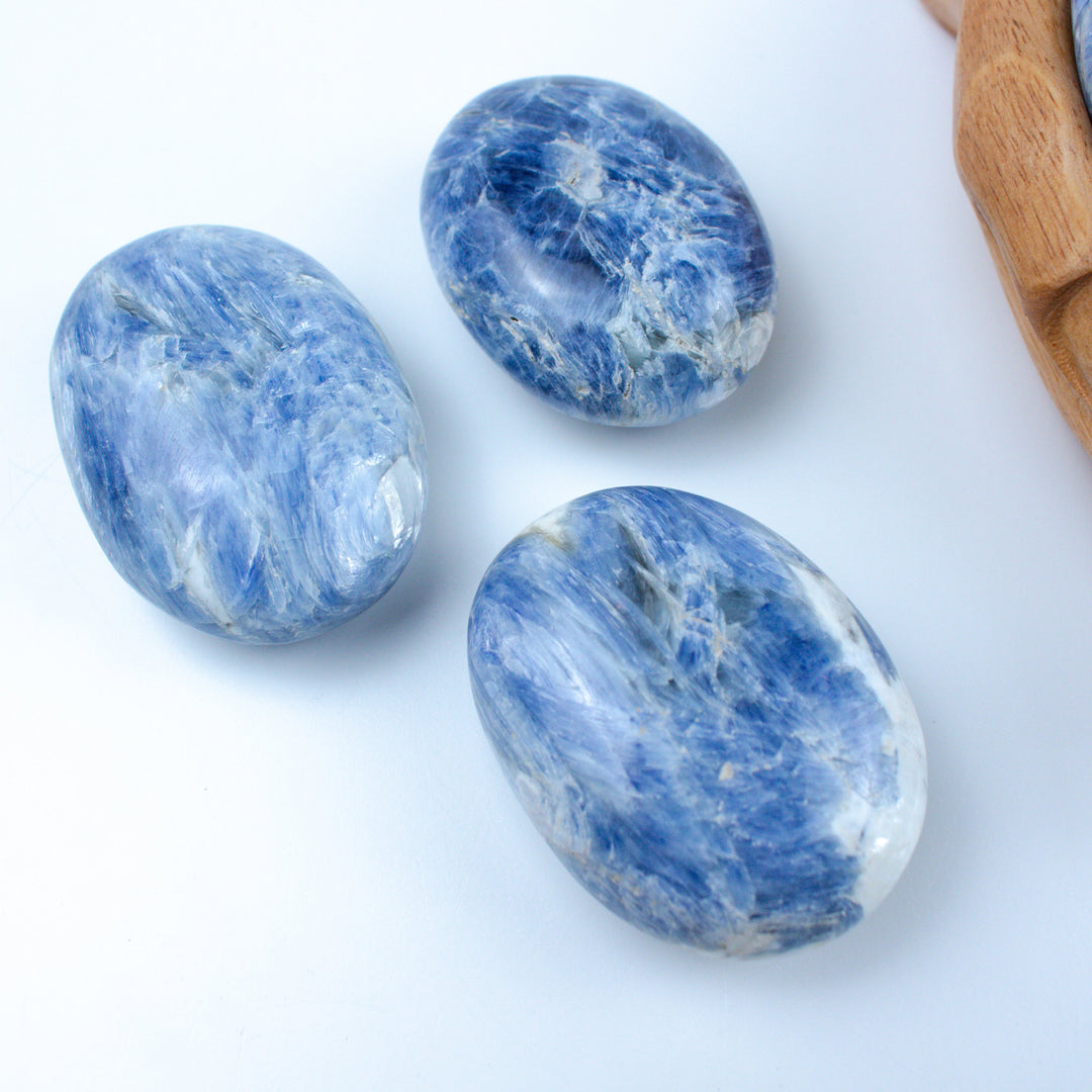 XL Blue Kyanite Palm Stone