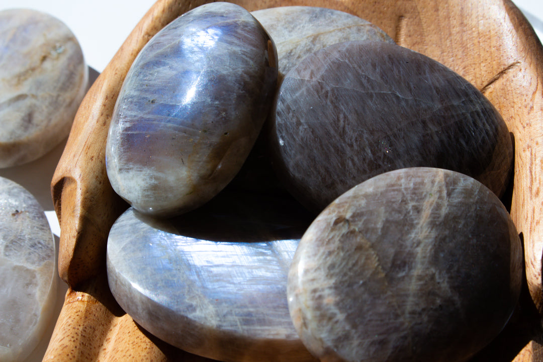 Blue FLASHY Moonstone Palm Stone - Belomorite