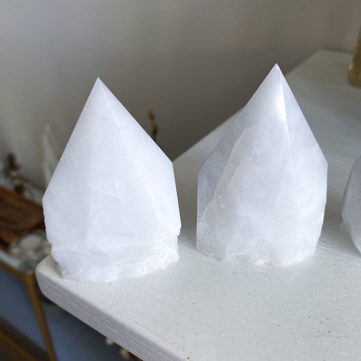 White Aventurine Top Polish Tower