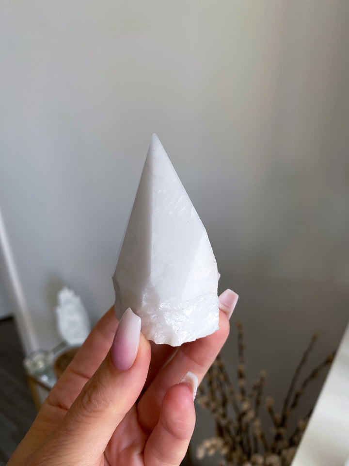 White Aventurine Top Polish Tower