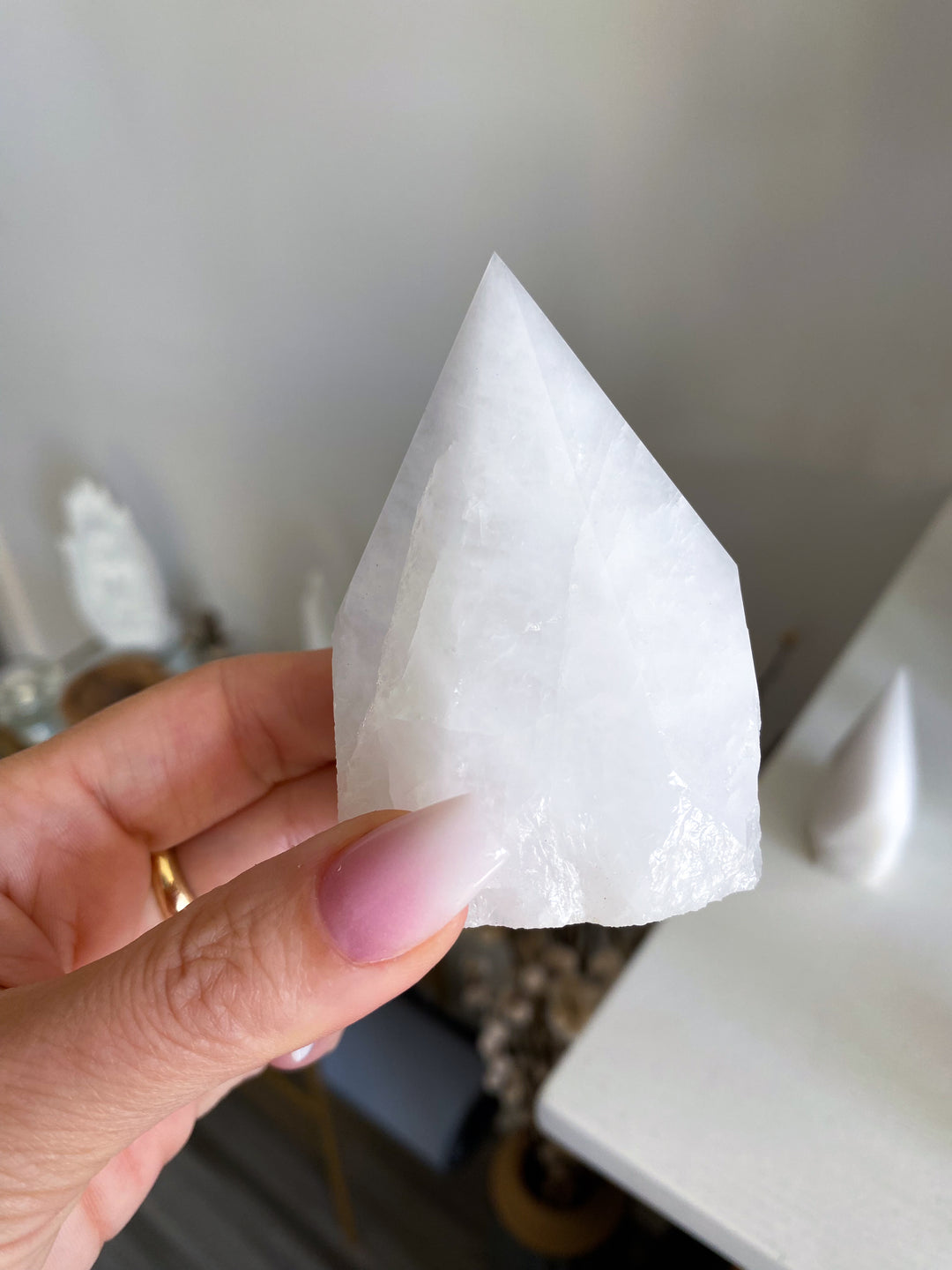 White Aventurine Top Polish Tower