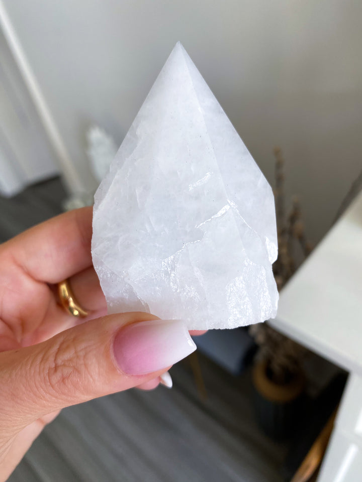 White Aventurine Top Polish Tower