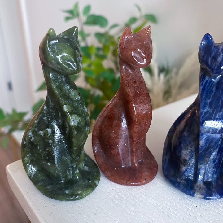 Elegant Cat Carving