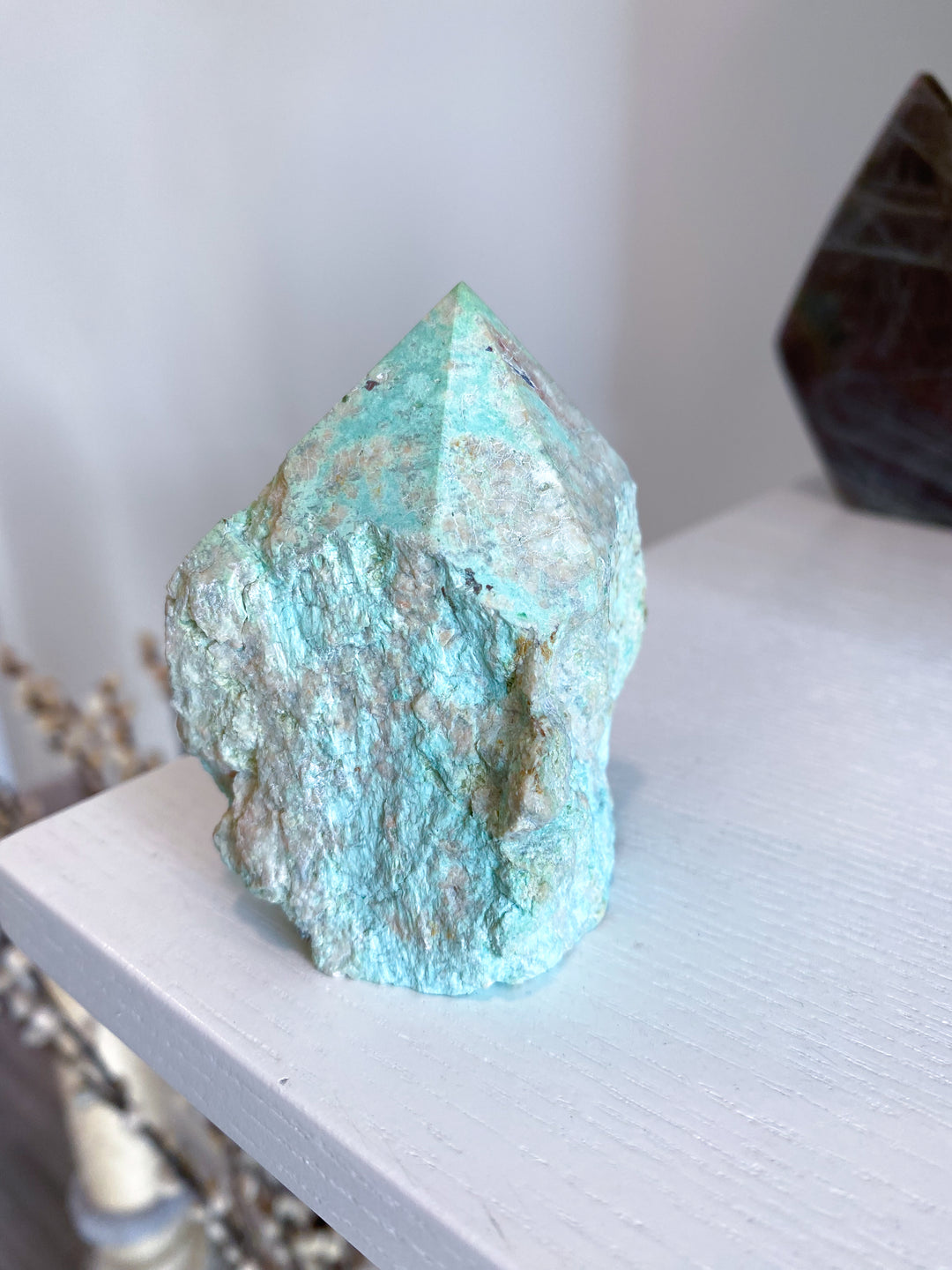 Turquoise Top Polish Point #4 - Aligns all the Chakras