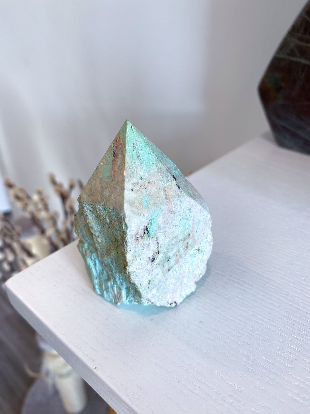 Turquoise Top Polish Point #4 - Aligns all the Chakras