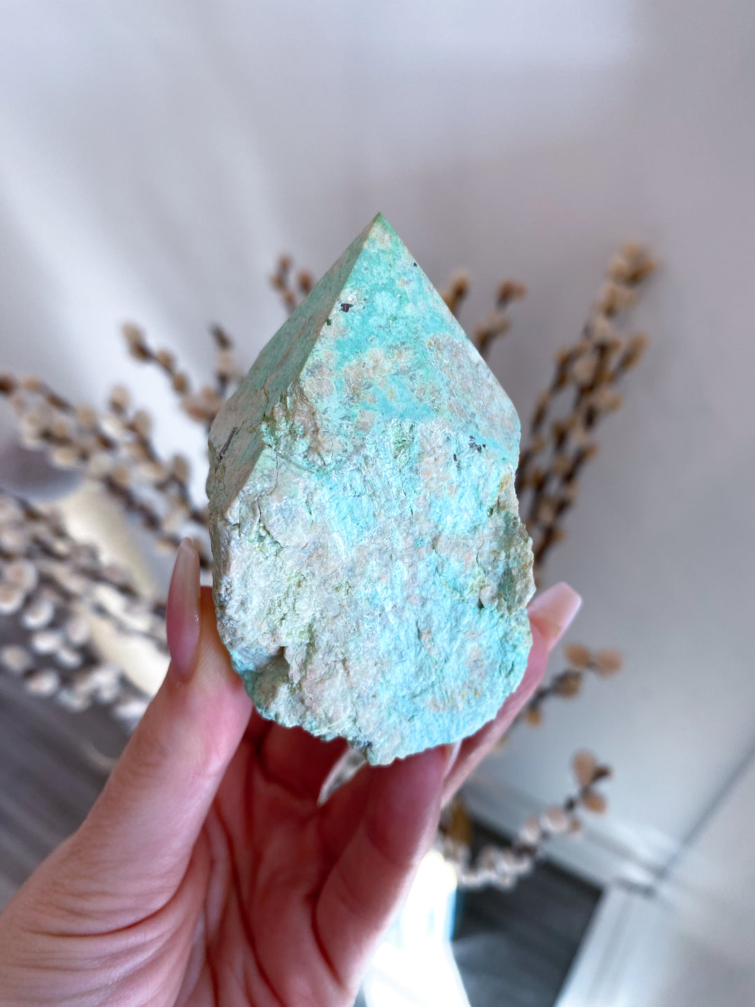 Turquoise Top Polish Point #4 - Aligns all the Chakras